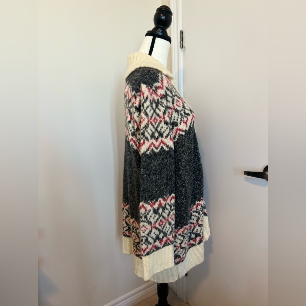 Penningtons Sweater - Picture 5 of 6